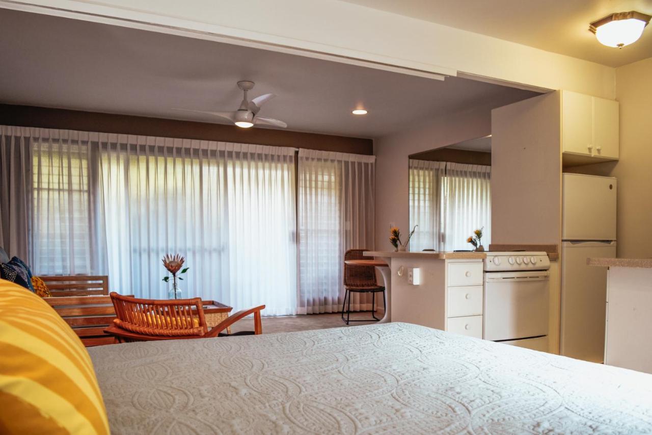 Kahana Napili Village Hotel מראה חיצוני תמונה